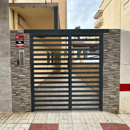 Apartment Ama611 - Terraza, Wifi, Playa La Carihuela A 100 Metros Torremolinos